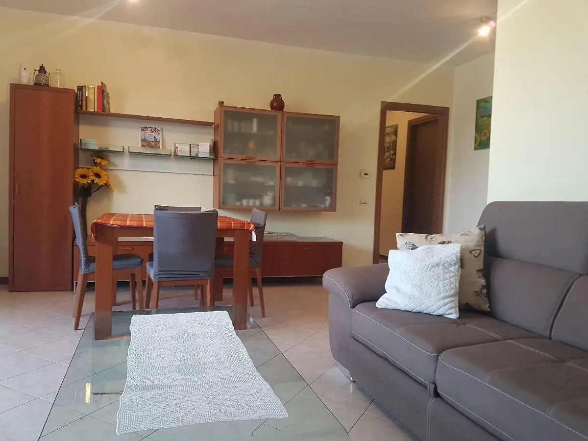 Gonin Apartment Милан Италия