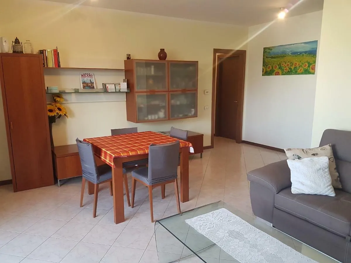 Gonin Apartment Milán